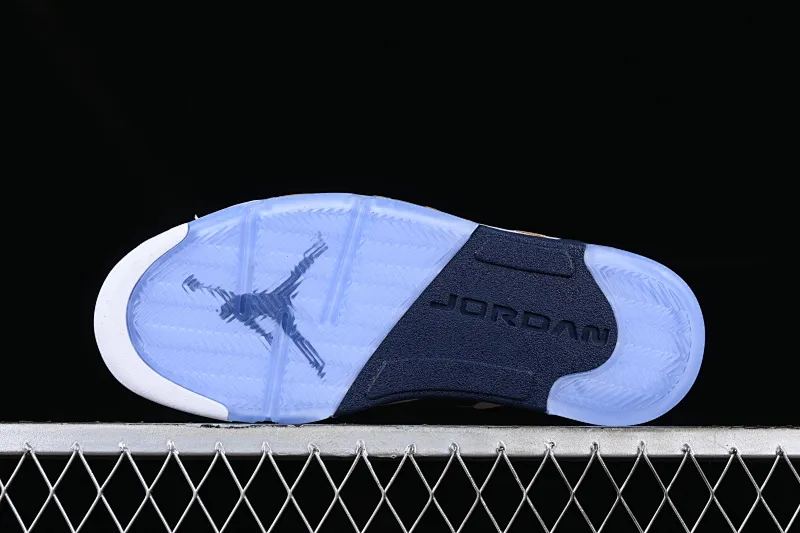 All categories Air Jordan Jordan series basketball shoes Air Jordan 5 Air Jordan 5 Low "Dunk From Above" AJ5 Joe 5 white and blue 819171-135